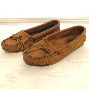 Women’s Minnetonka Moccasins